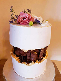 Tarta con relleno de Kinder